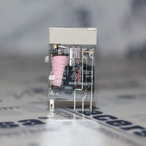 RELE G2R-2-SN-AC24(S) OMRON (24VAC 8 PINES)