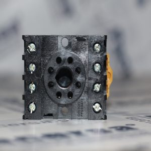 PF083A-E OMRON (RELE SOCKET: MKS)